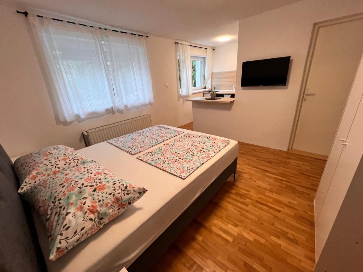 Guest House Kiwi Mostar Exterior photo