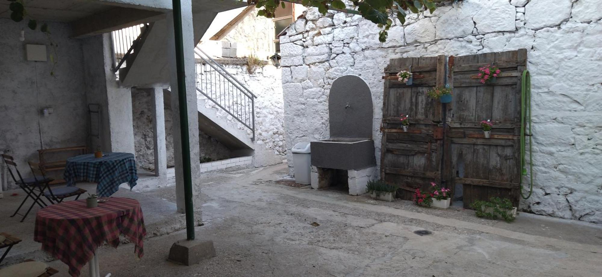 Guest House Kiwi Mostar Exterior photo